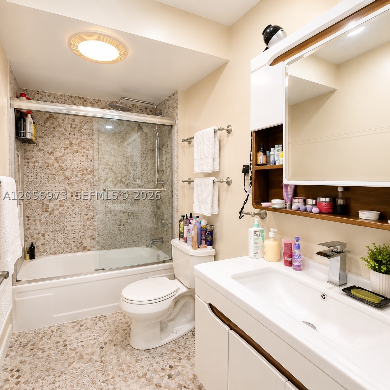 MEADOWBROOK TOWERS CONDO - Residential