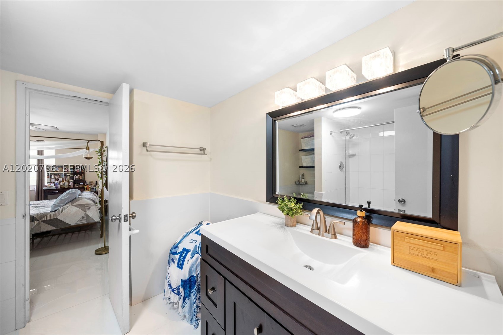 BRYNWOOD CONDO - Residential Lease