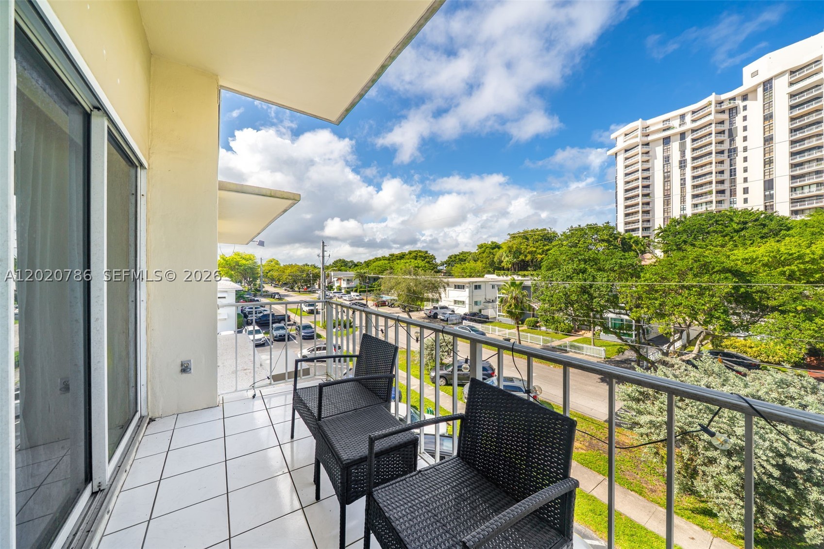 BRYNWOOD CONDO - Residential Lease