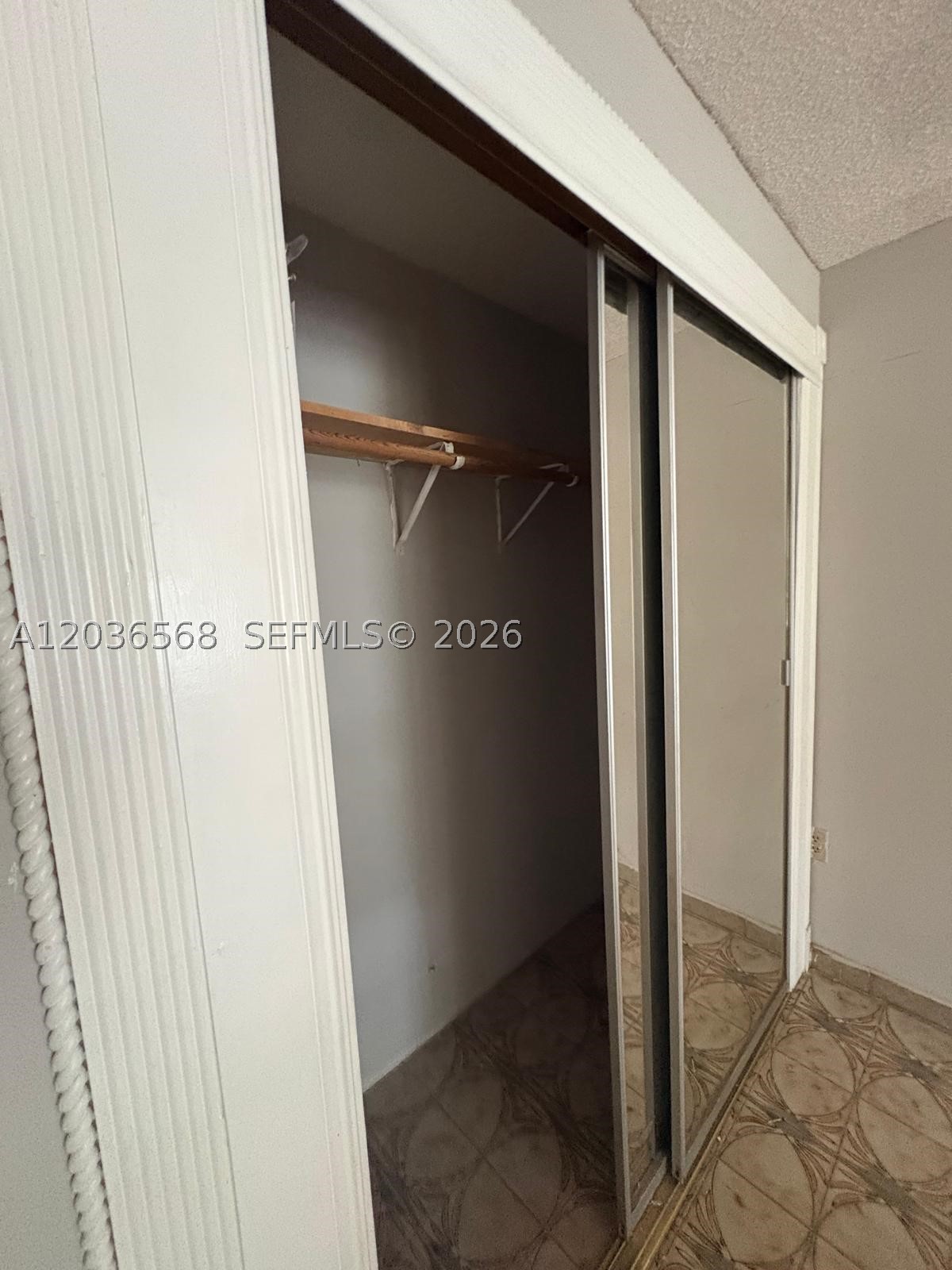 ESSEX VILLAGE 4TH ADDN - Residential Lease