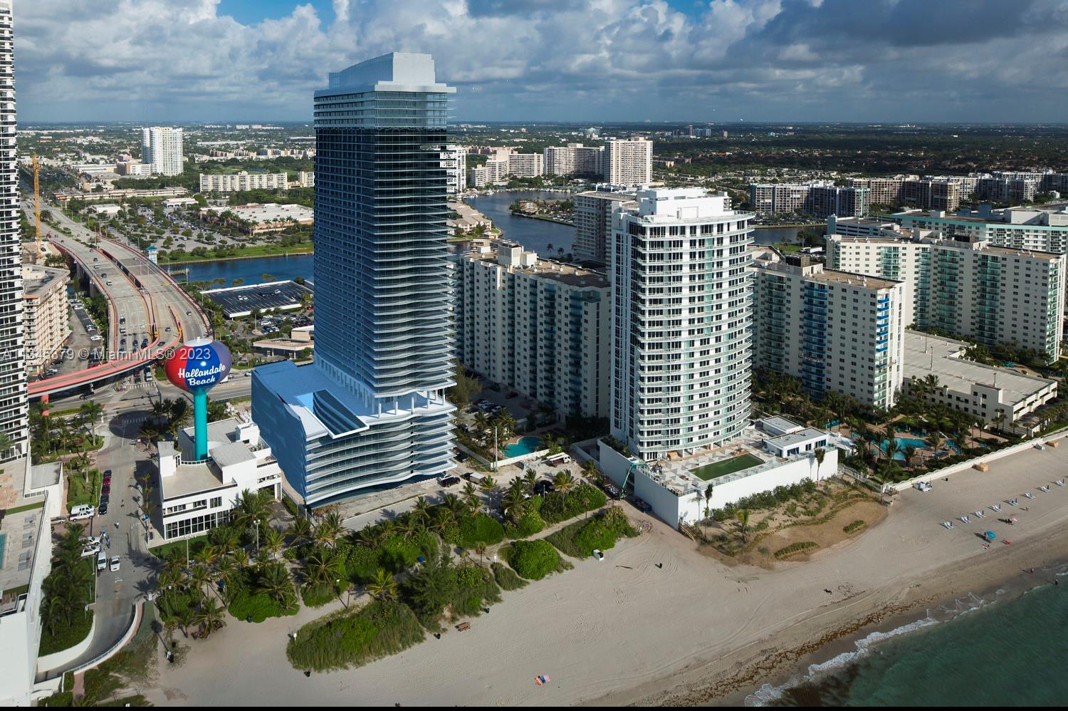 4111 SOUTH OCEAN DRIVE CO - Residential
