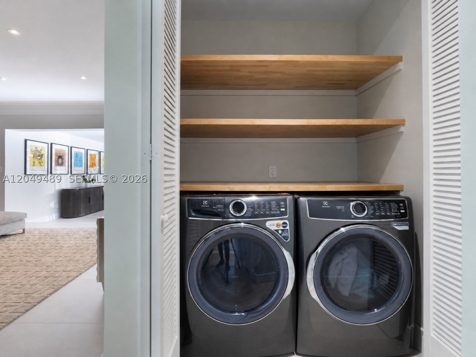 C GABLES RIVIERA SEC 12 - Residential Lease