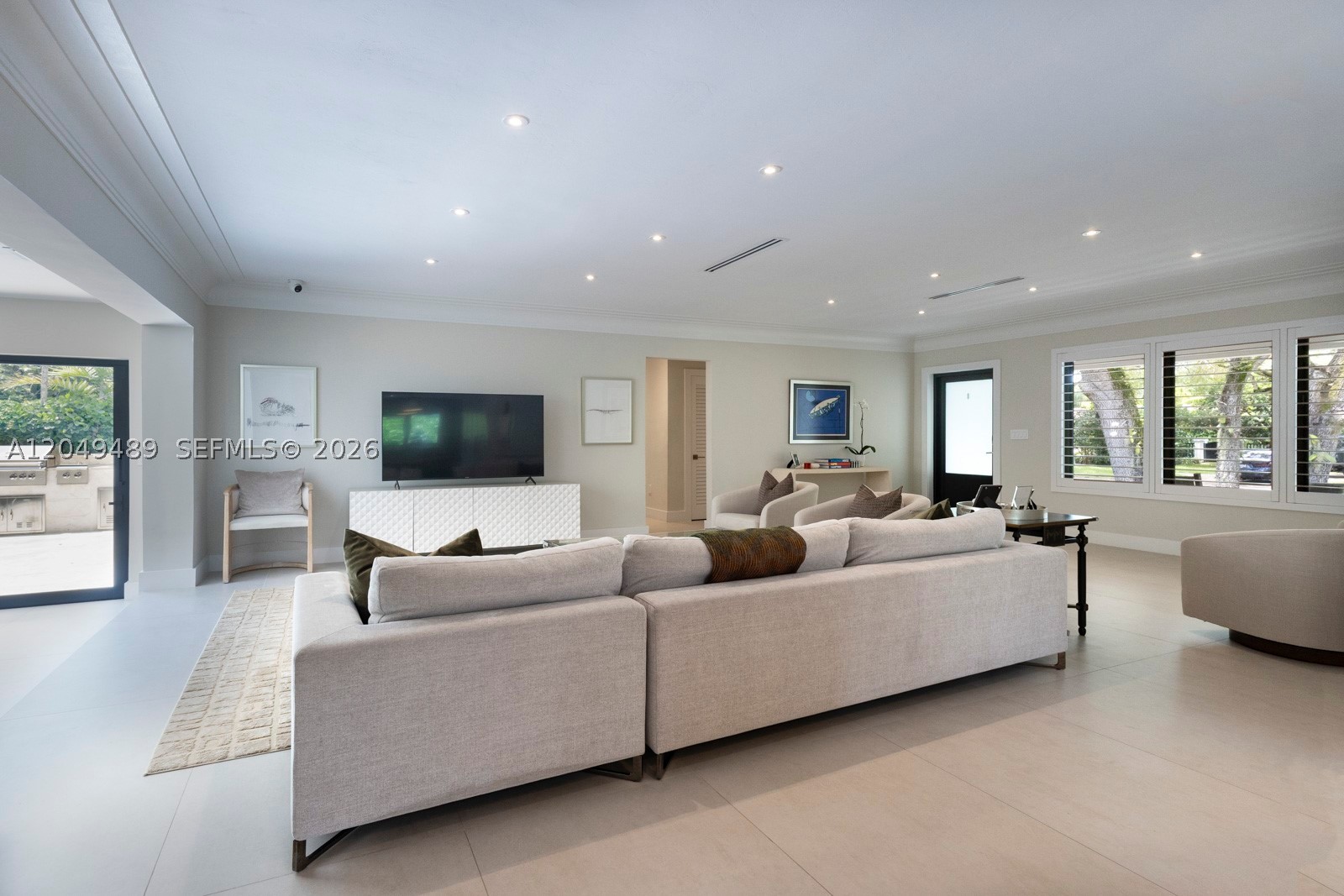C GABLES RIVIERA SEC 12 - Residential Lease