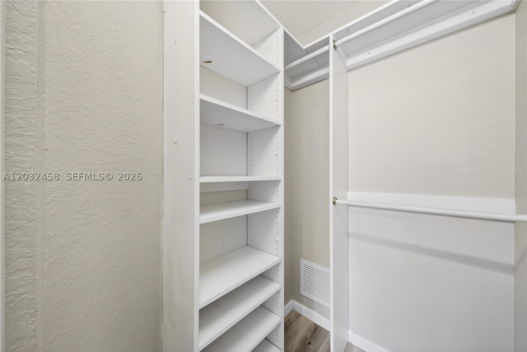 MURANO AT HAMPTON PARK 8 - Residential