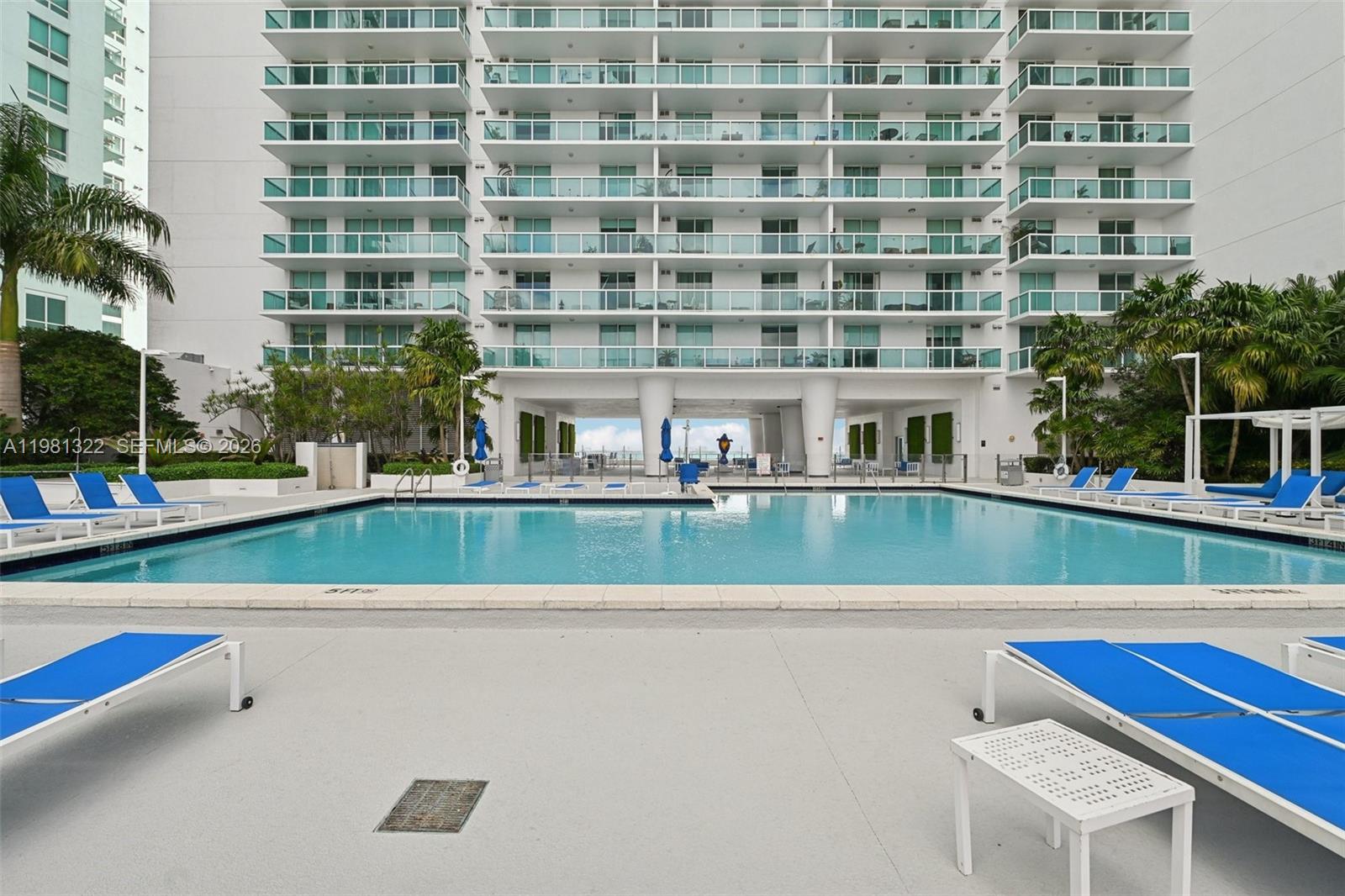 1800 CLUB CONDO - Residential