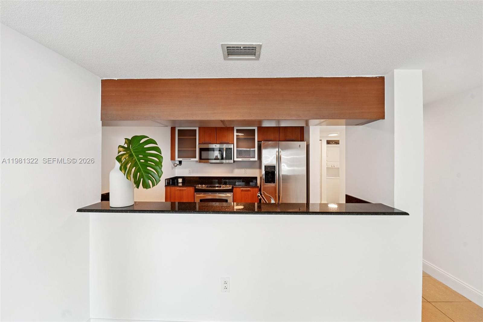 1800 CLUB CONDO - Residential