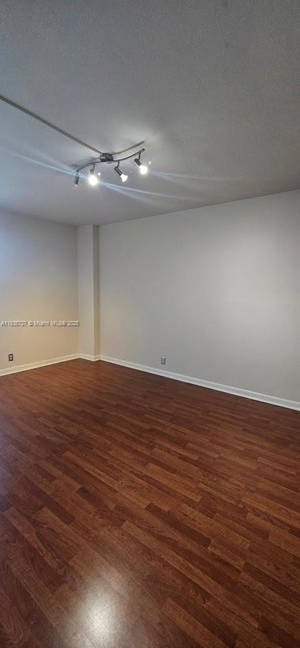 PARC CENTRAL AVENTURA SOU - Residential Lease