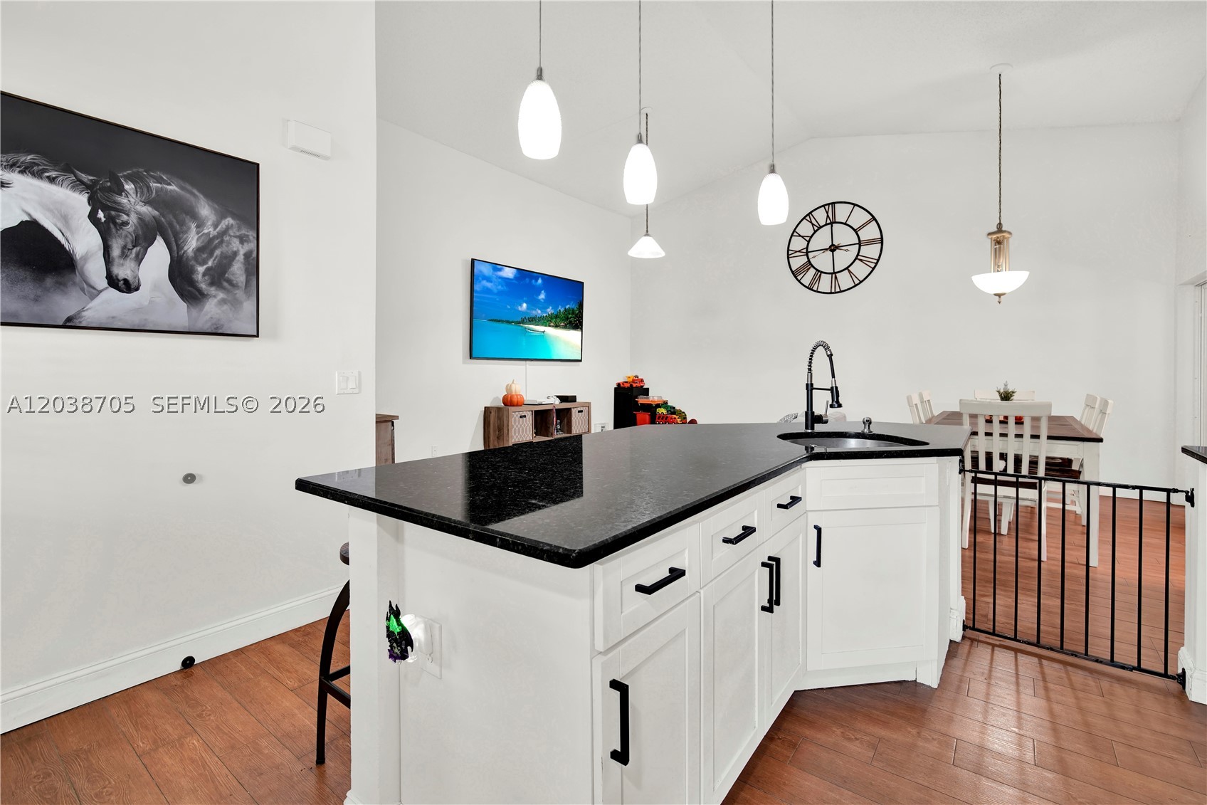 LAKES BY THE BAY SEC 6 - Residential