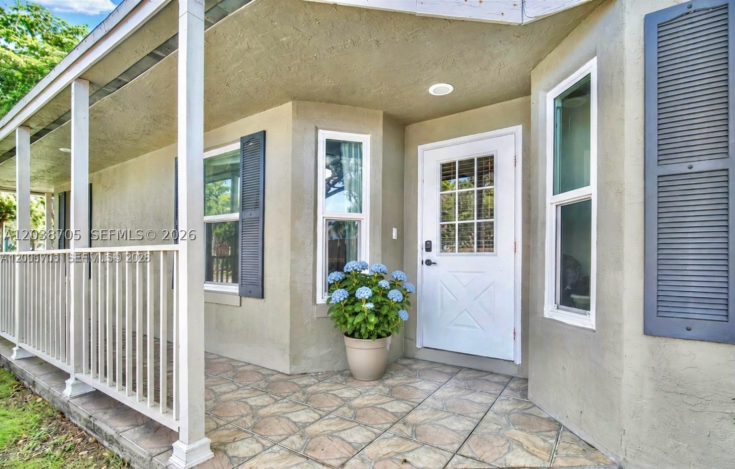LAKES BY THE BAY SEC 6 - Residential