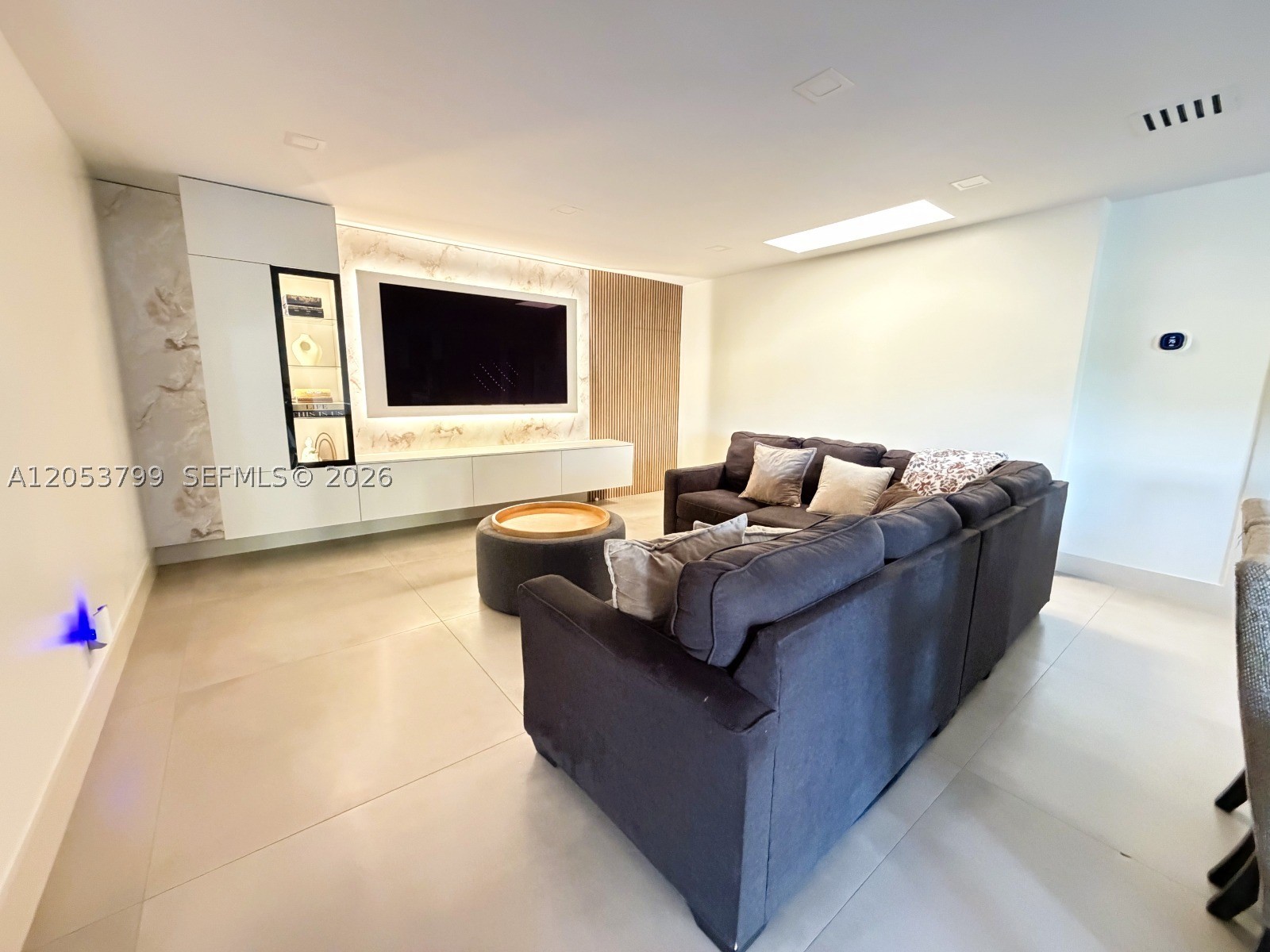 MARTHA BRIGHT FARMS - Residential Lease
