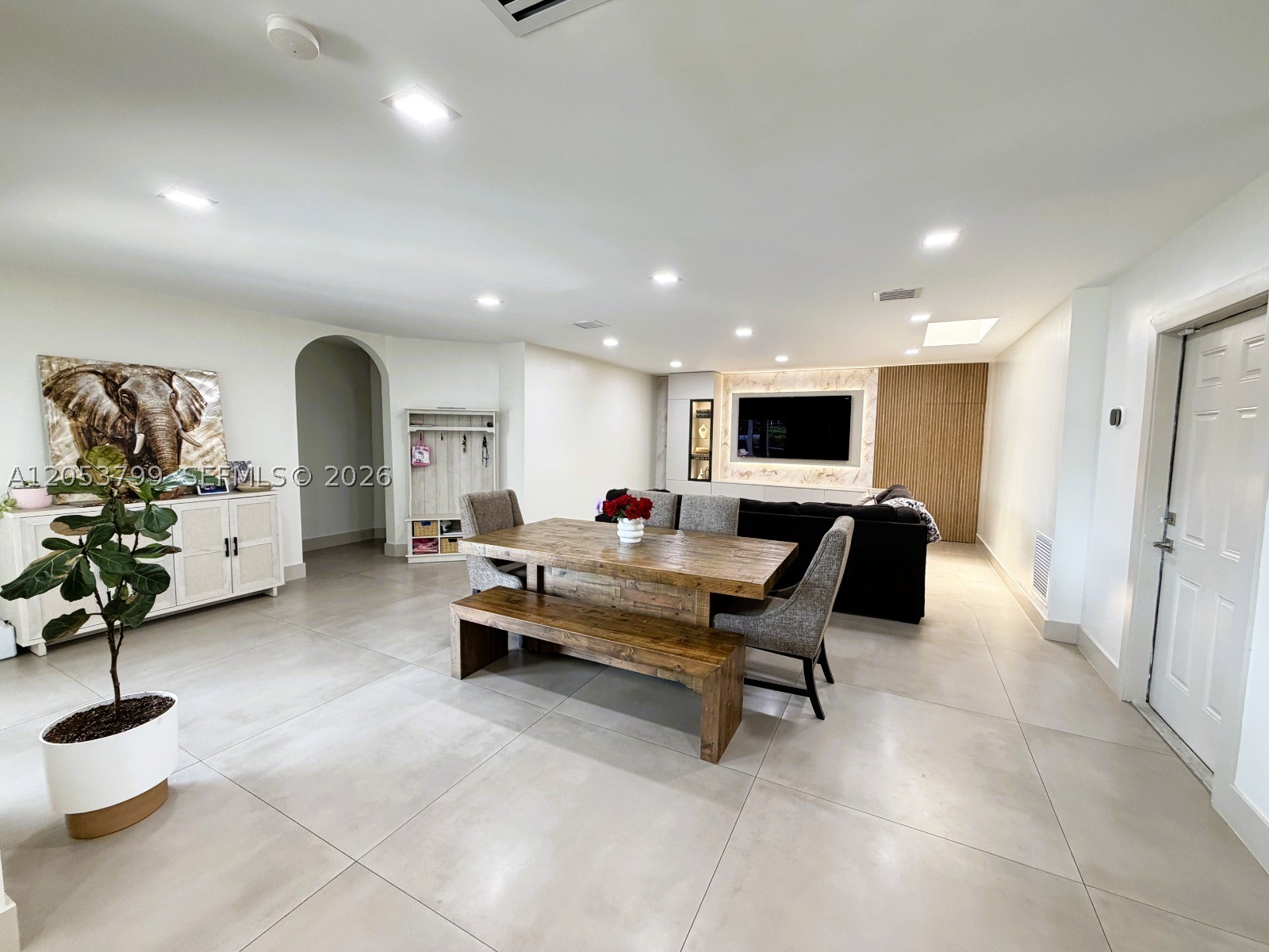 MARTHA BRIGHT FARMS - Residential Lease