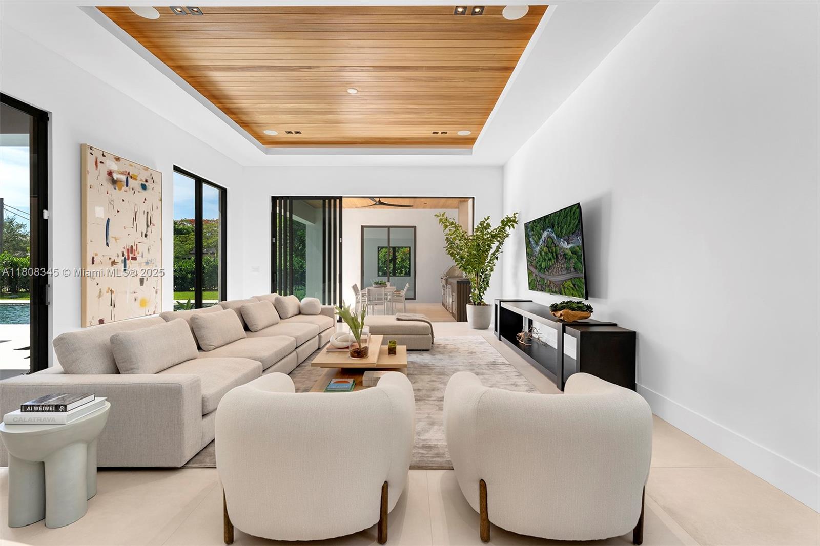 COLLINS ESTATES - Residential