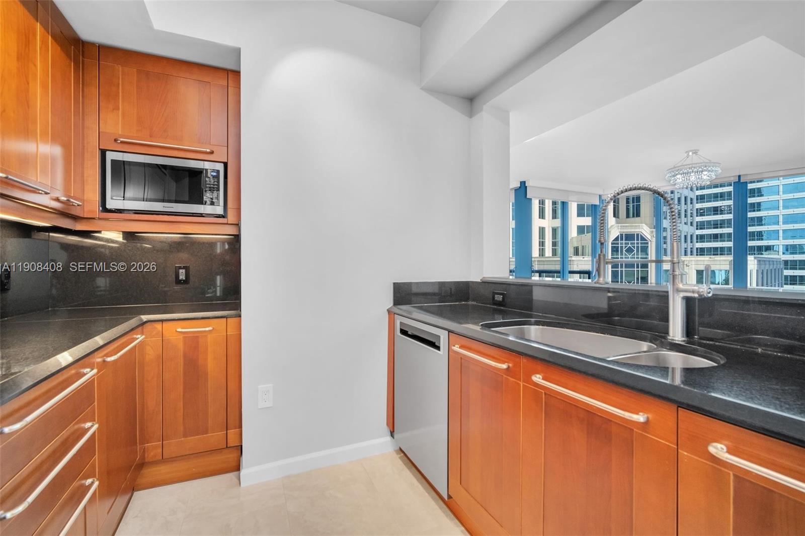 LAS OLAS RIVER HOUSE COND - Residential
