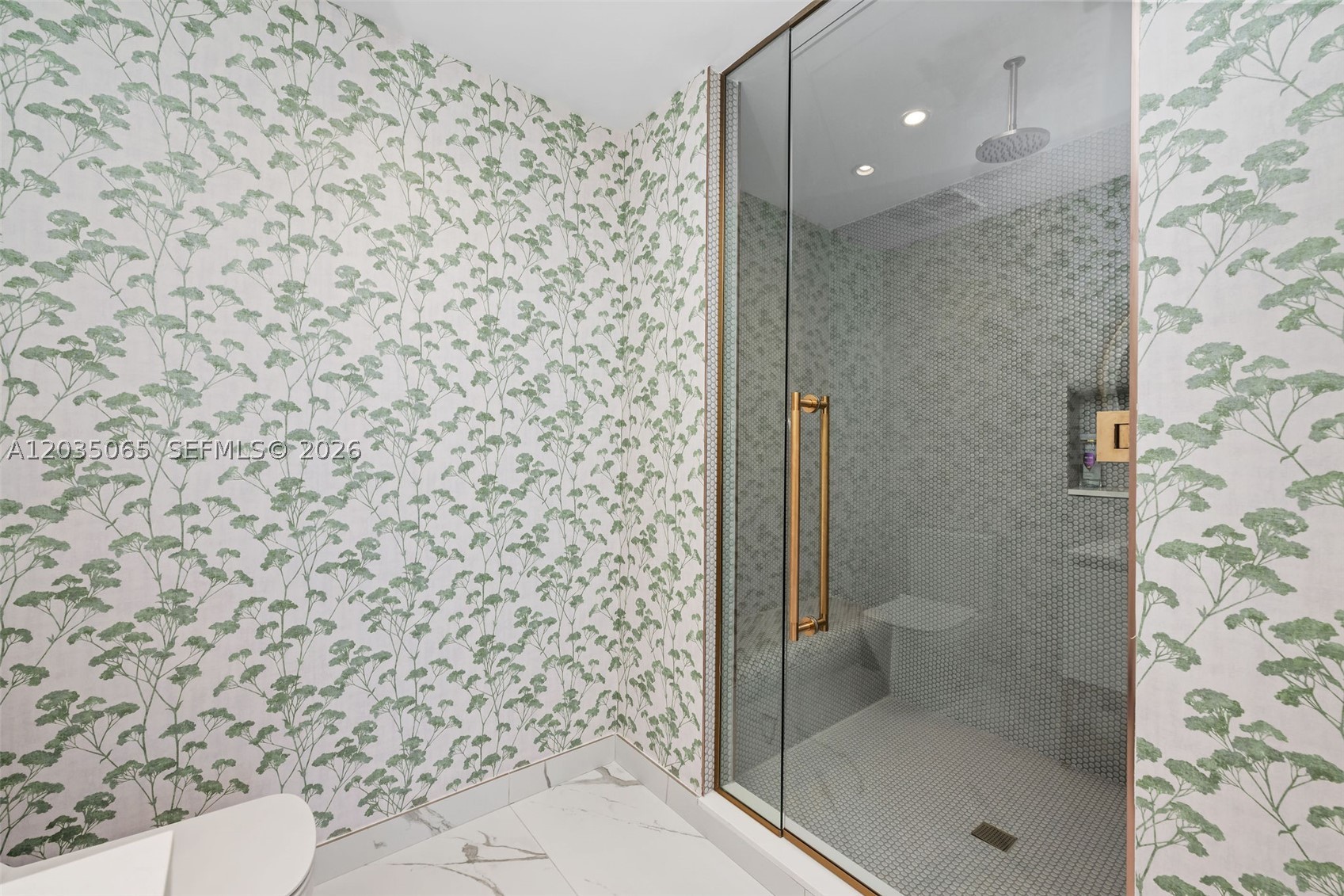 Mr C's Residences - Residential Lease