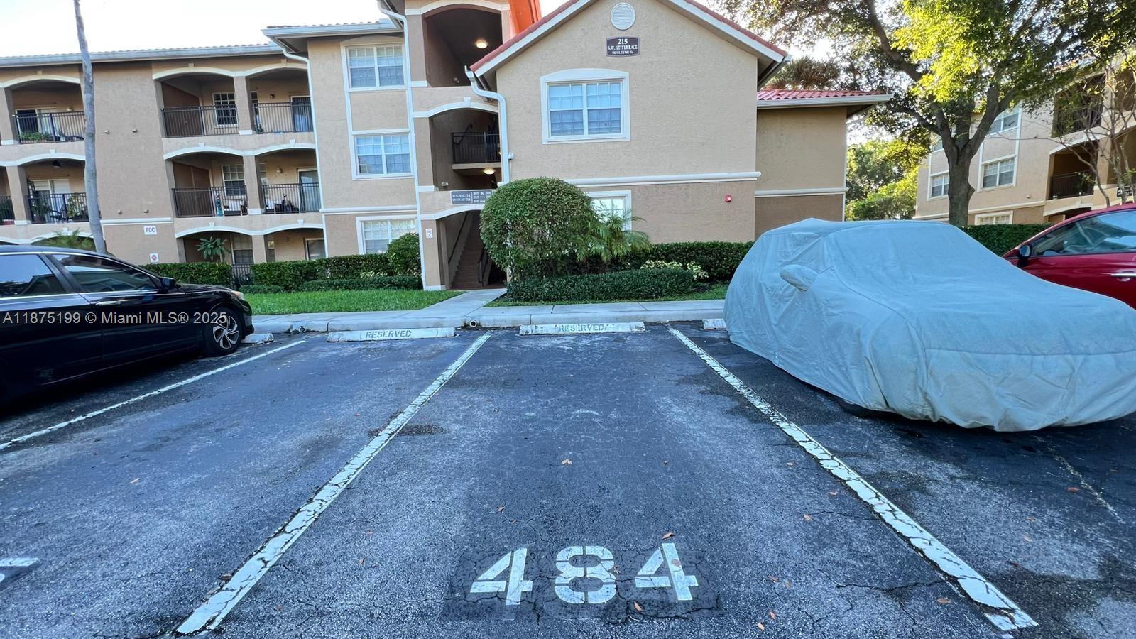 MARQUESA CONDO - Residential Lease