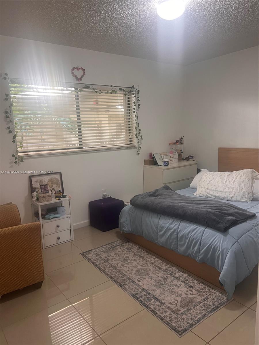 THE HORIZONS CONDO #1 - Residential Lease