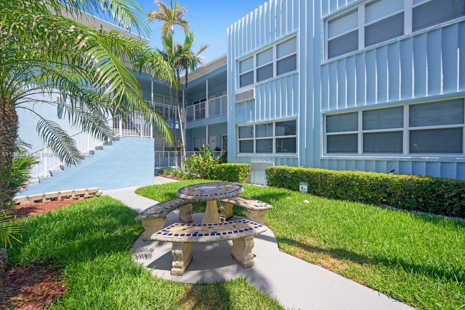 WINDWOOD SEAS CONDO - Residential
