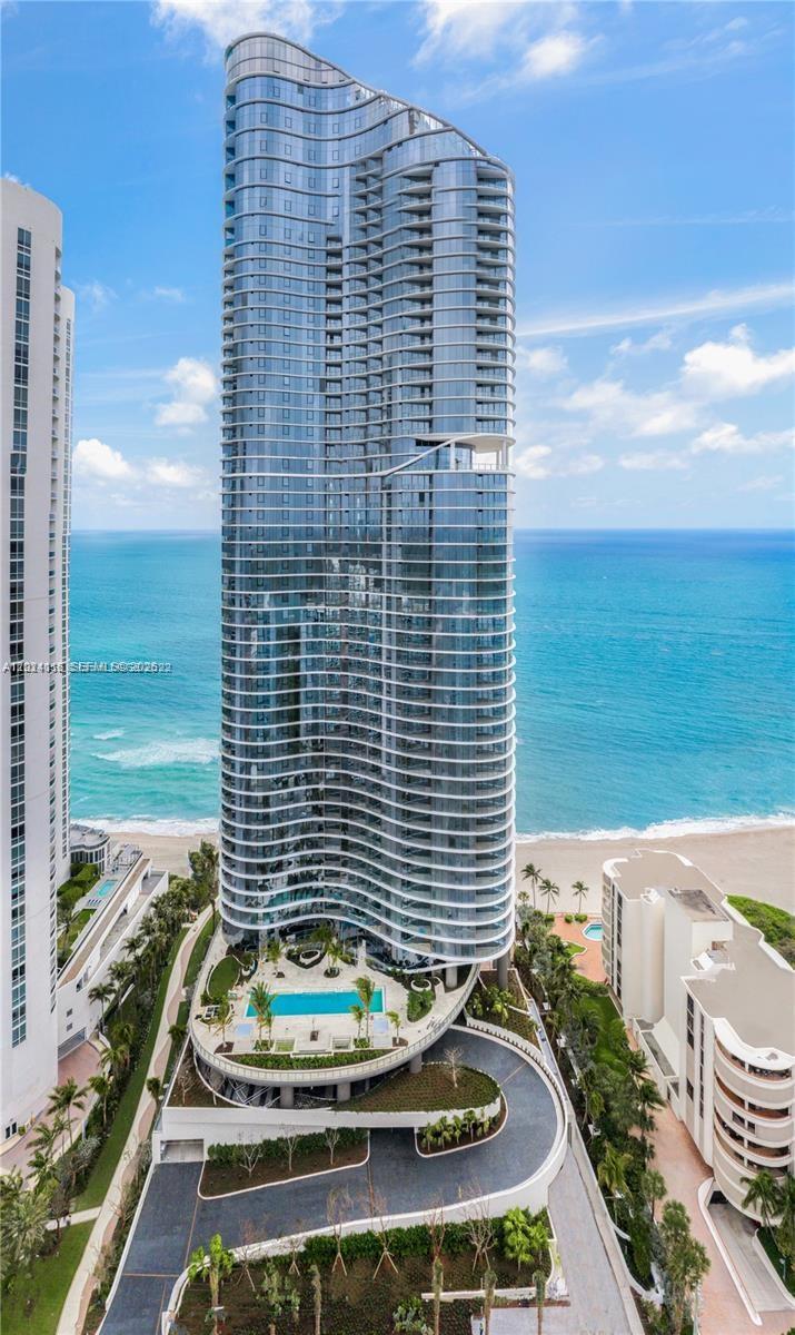 Ritz Carlton Residences - Residential Lease