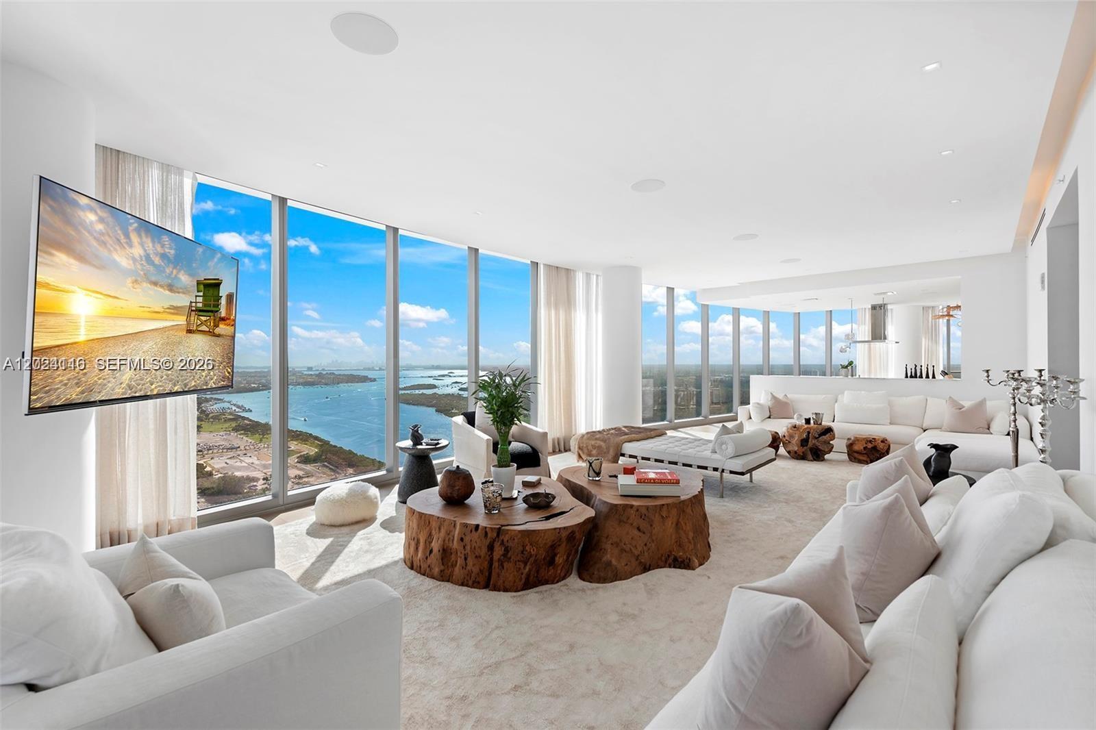 Ritz Carlton Residences - Residential Lease