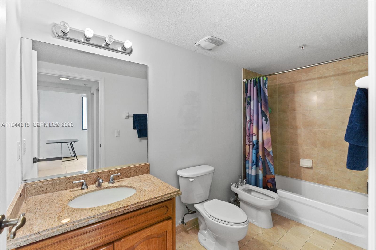 KEYSTONE PARK CONDO - Residential