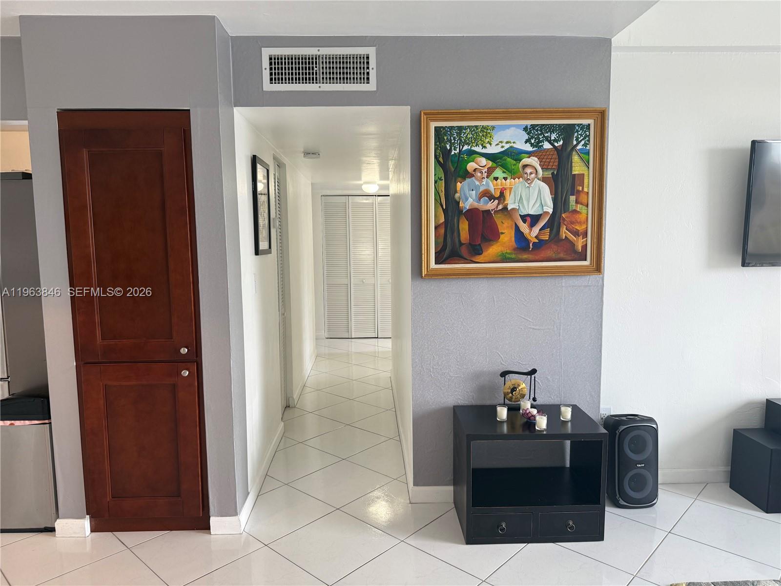 THE GREENS CONDO - Residential