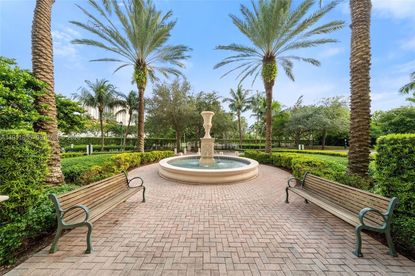 TURNBERRY VILLAGE SO TOWE - Residential