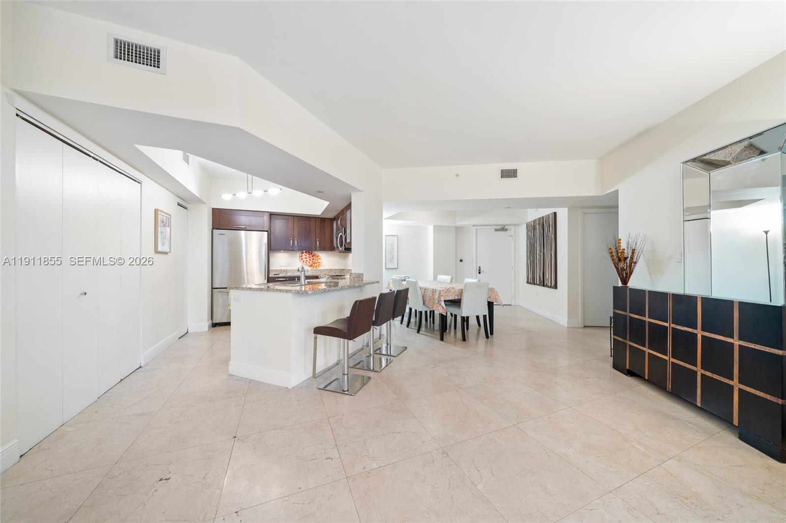TURNBERRY VILLAGE SO TOWE - Residential