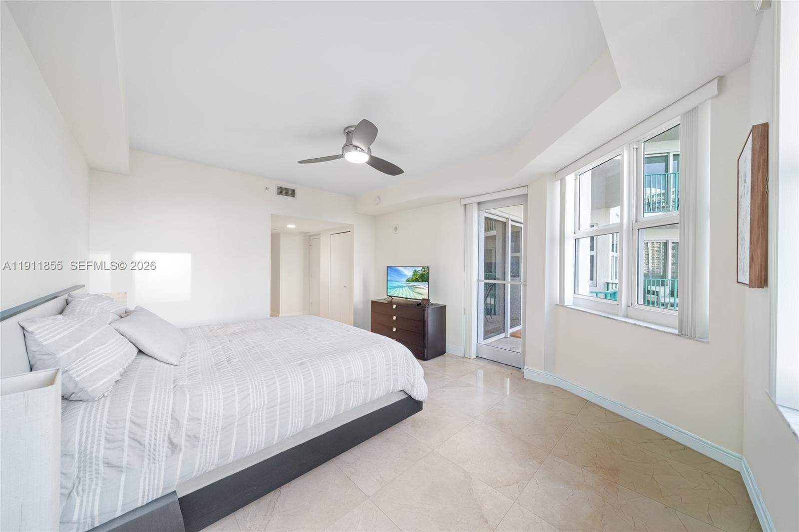 TURNBERRY VILLAGE SO TOWE - Residential
