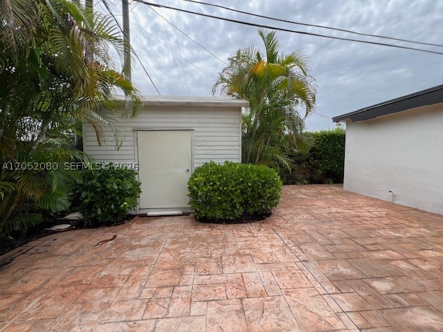 CORAL PARK ESTATES SEC 4 - Residential Lease