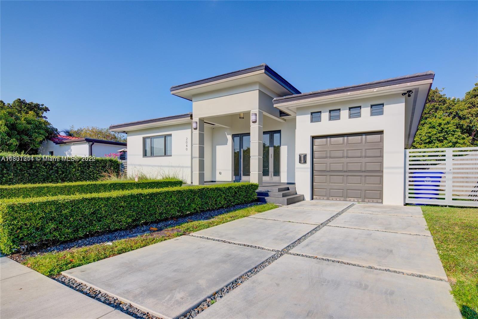 CORAL GATE SEC D - Residential Lease