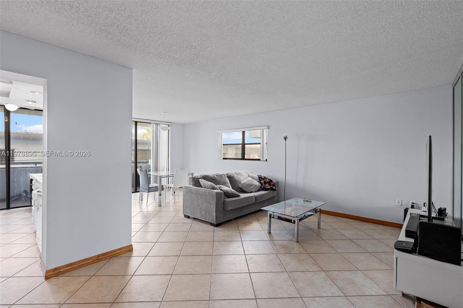 PARKVIEW PLAZA CONDO - Residential