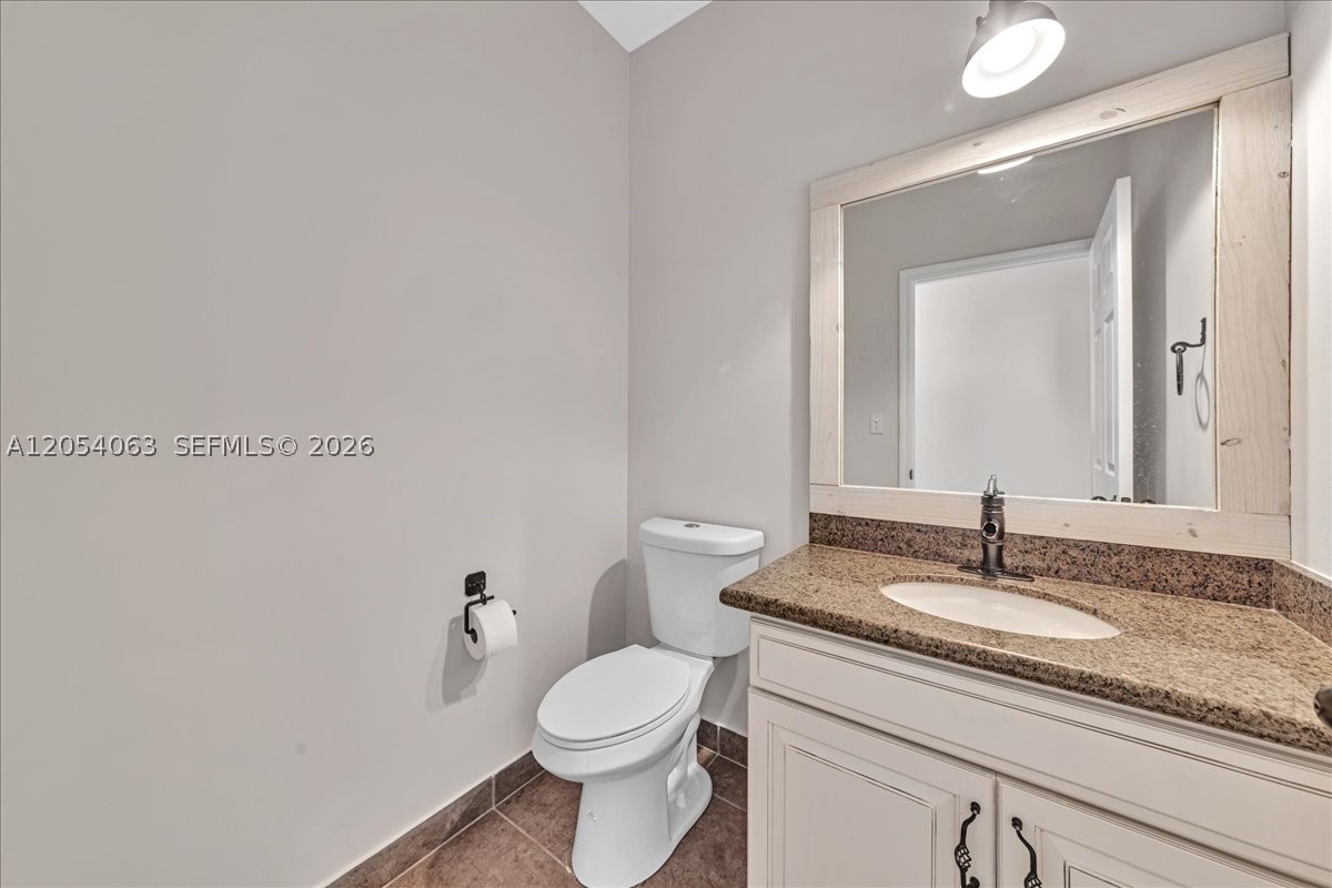 COBBLESTONE II - Residential Lease