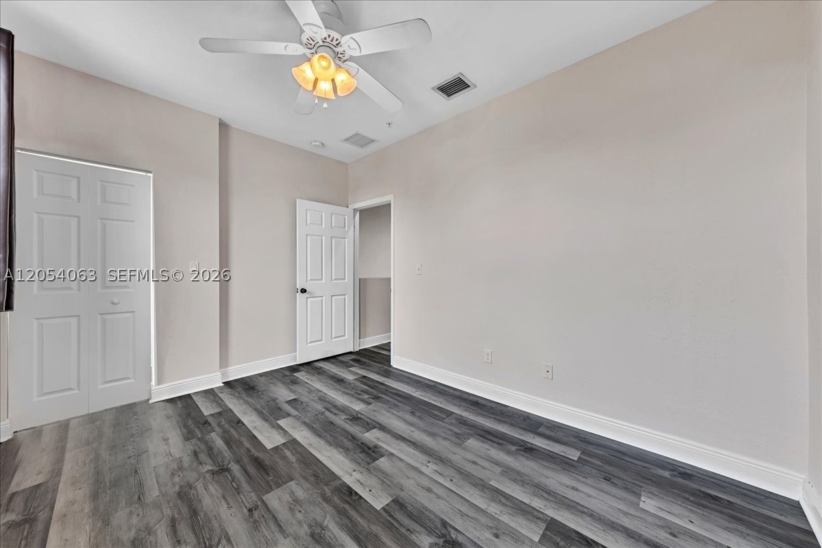 COBBLESTONE II - Residential Lease