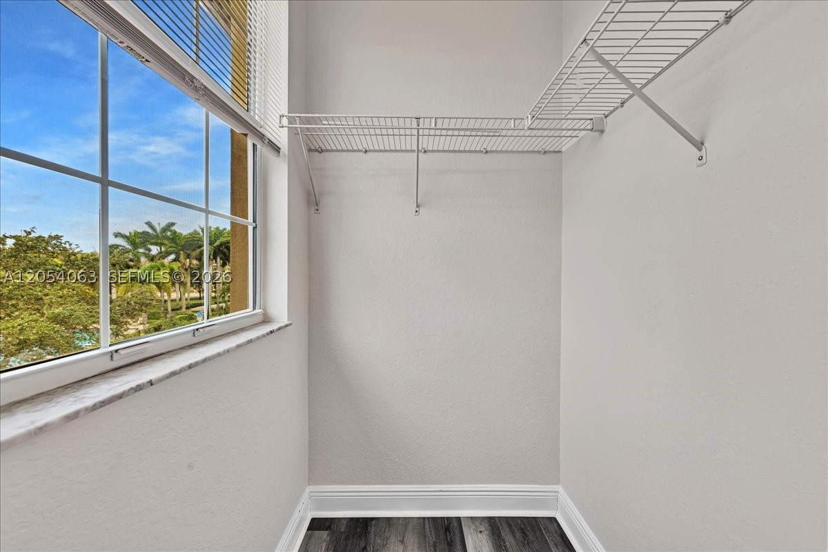 COBBLESTONE II - Residential Lease