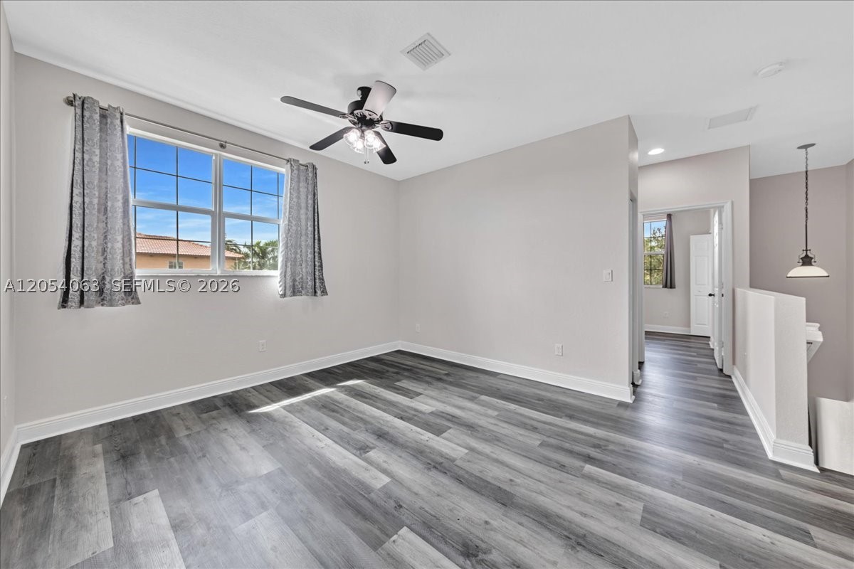 COBBLESTONE II - Residential Lease