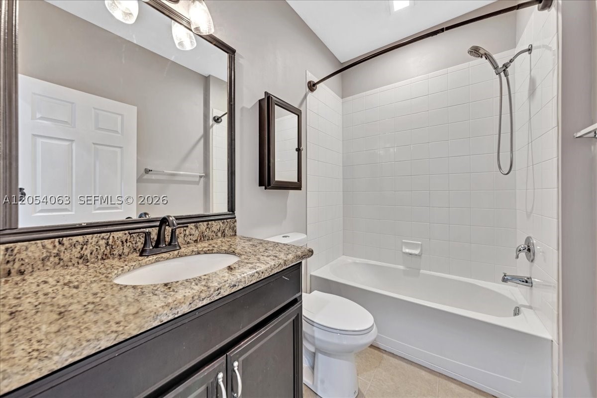 COBBLESTONE II - Residential Lease