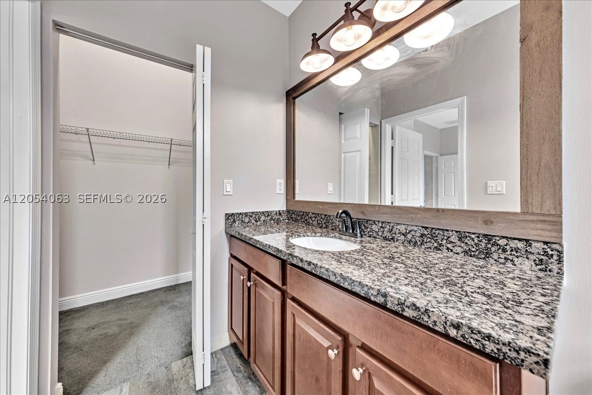 COBBLESTONE II - Residential Lease