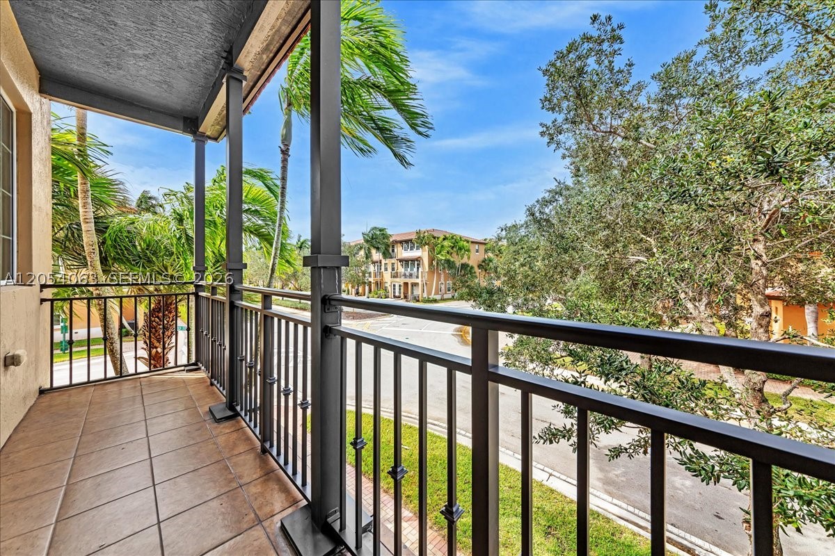 COBBLESTONE II - Residential Lease