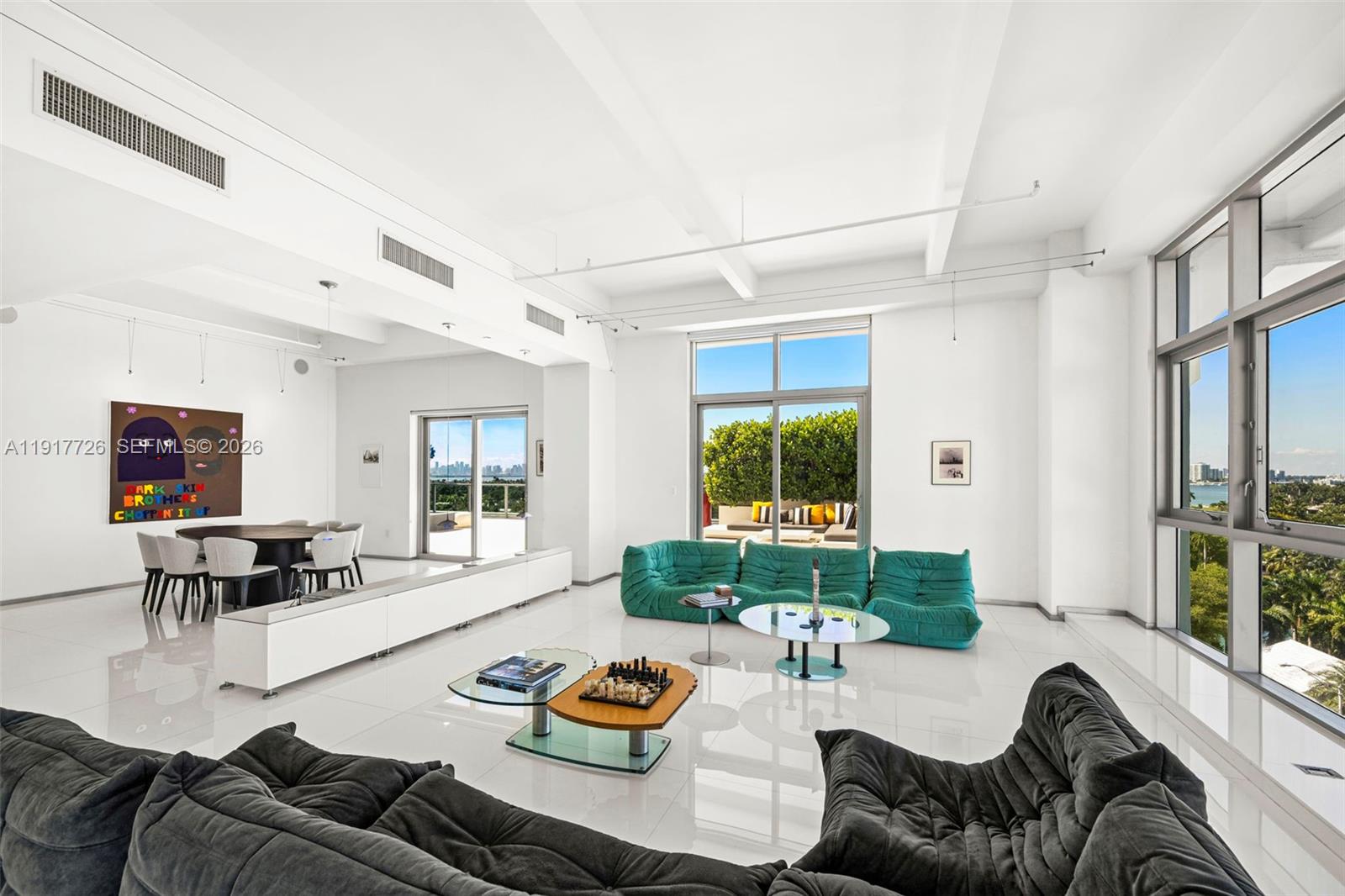 CHATHAM AT AQUA CONDO - Residential