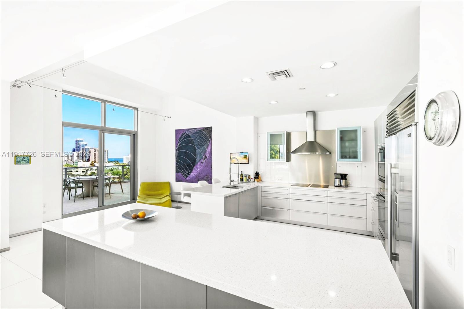 CHATHAM AT AQUA CONDO - Residential