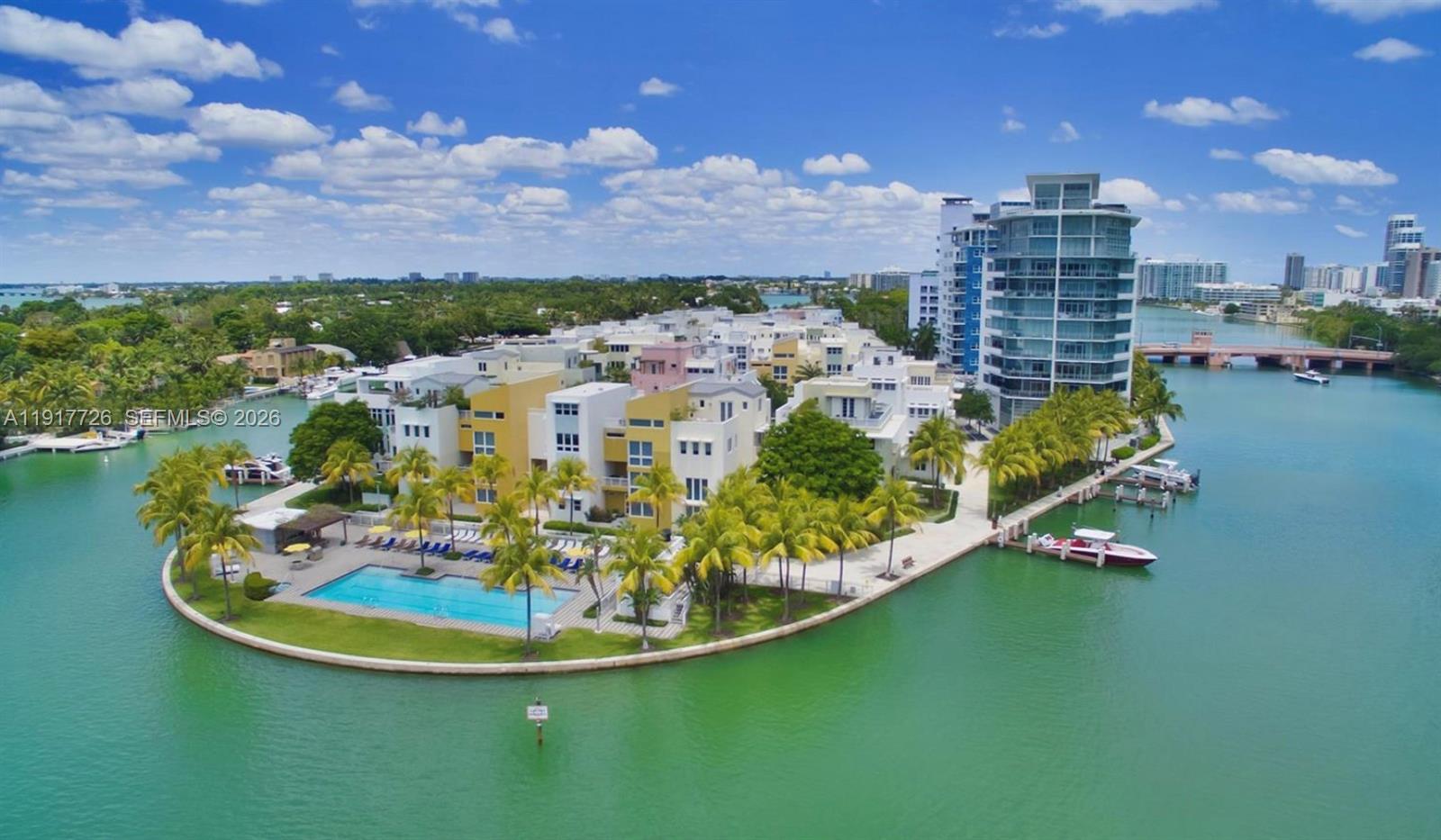 CHATHAM AT AQUA CONDO - Residential