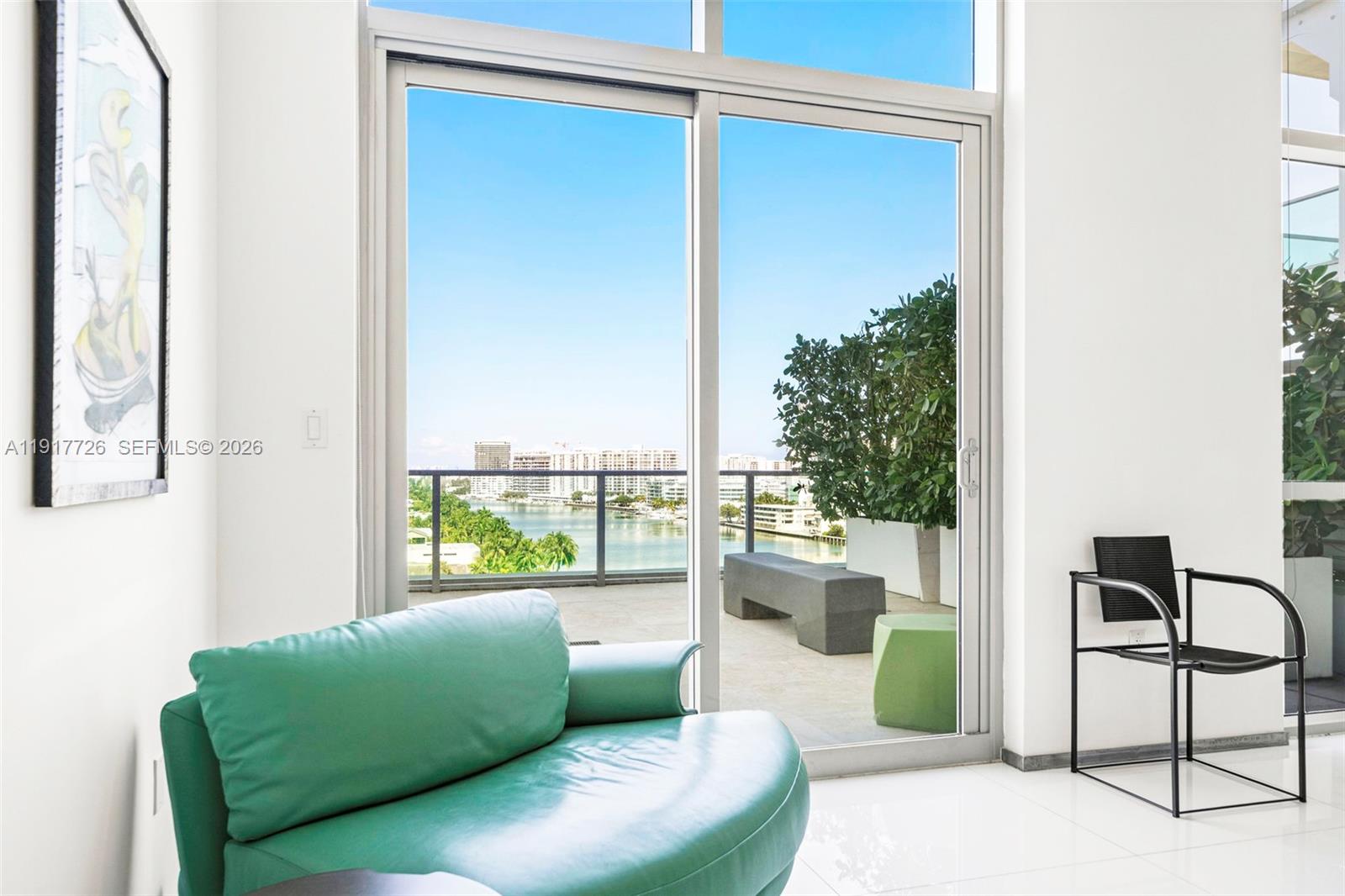 CHATHAM AT AQUA CONDO - Residential