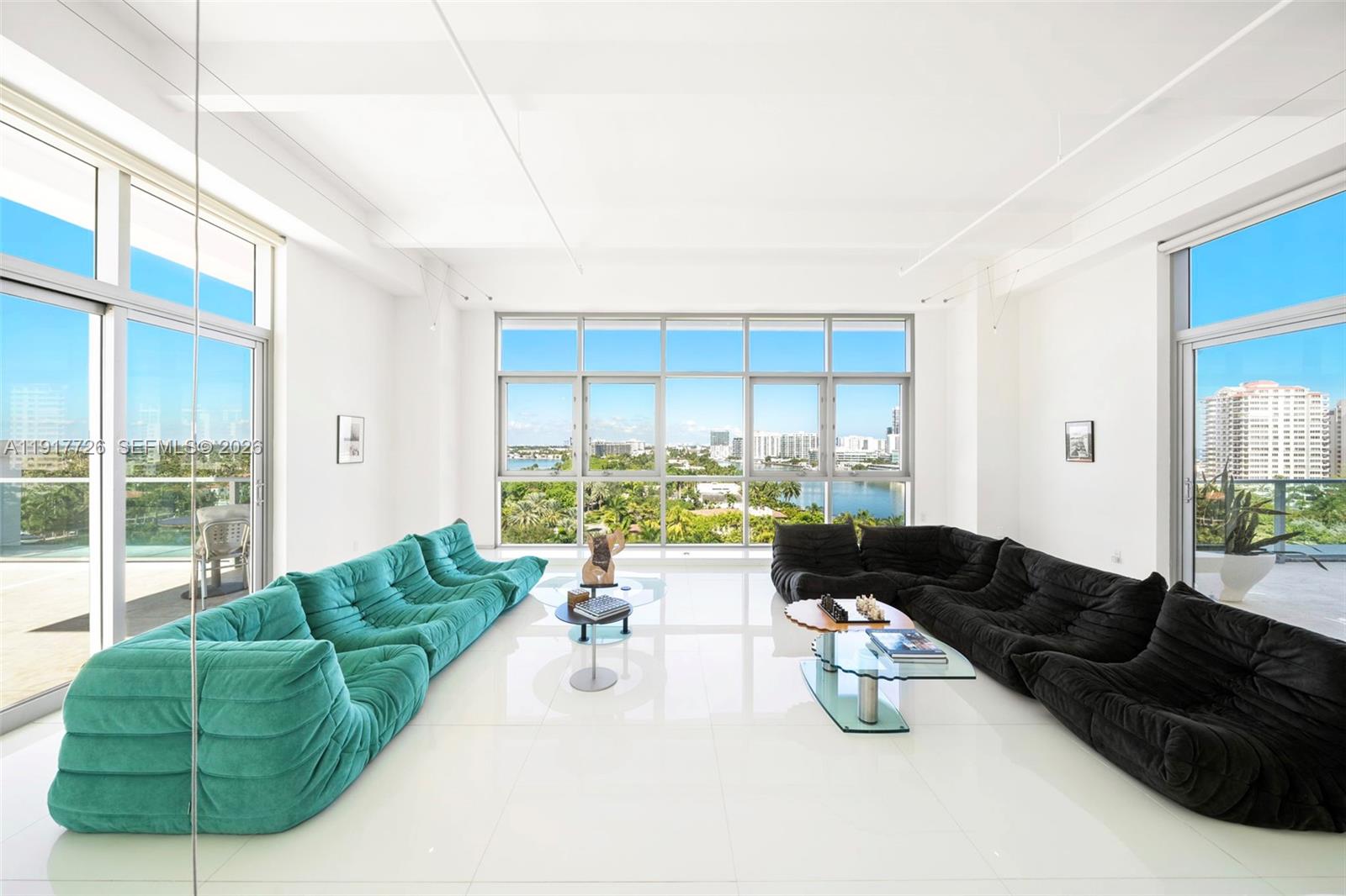CHATHAM AT AQUA CONDO - Residential