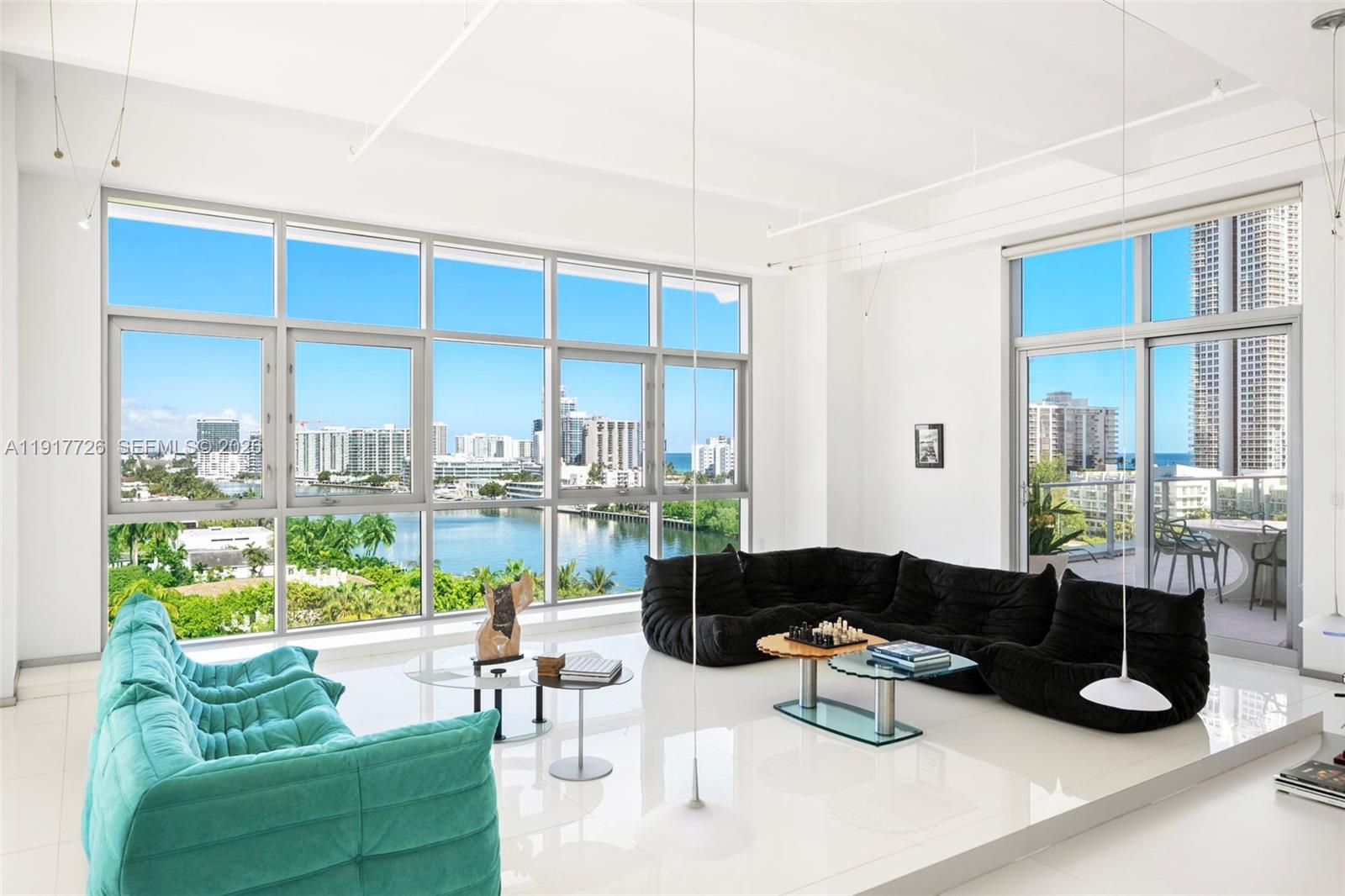 CHATHAM AT AQUA CONDO - Residential