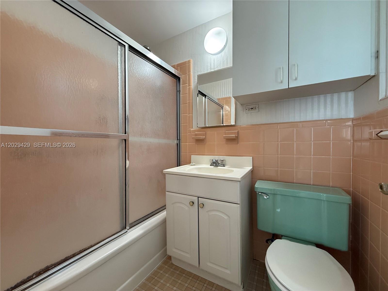 BROWNSTONE CO-OP APTS INC - Residential Lease
