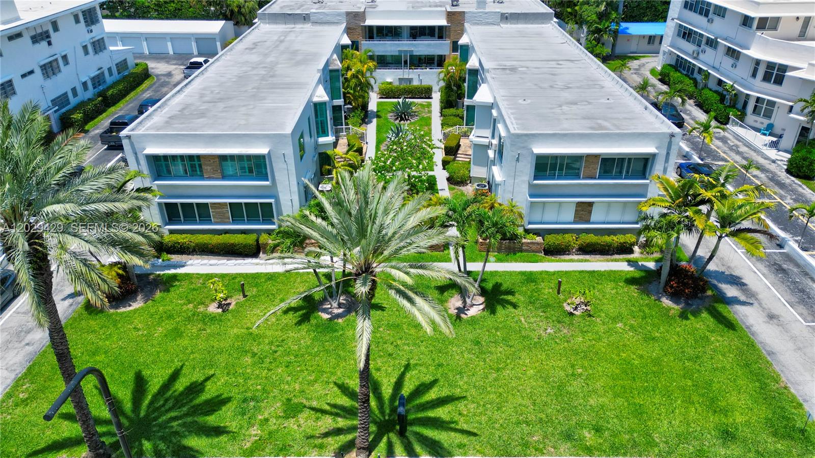 BROWNSTONE CO-OP APTS INC - Residential Lease