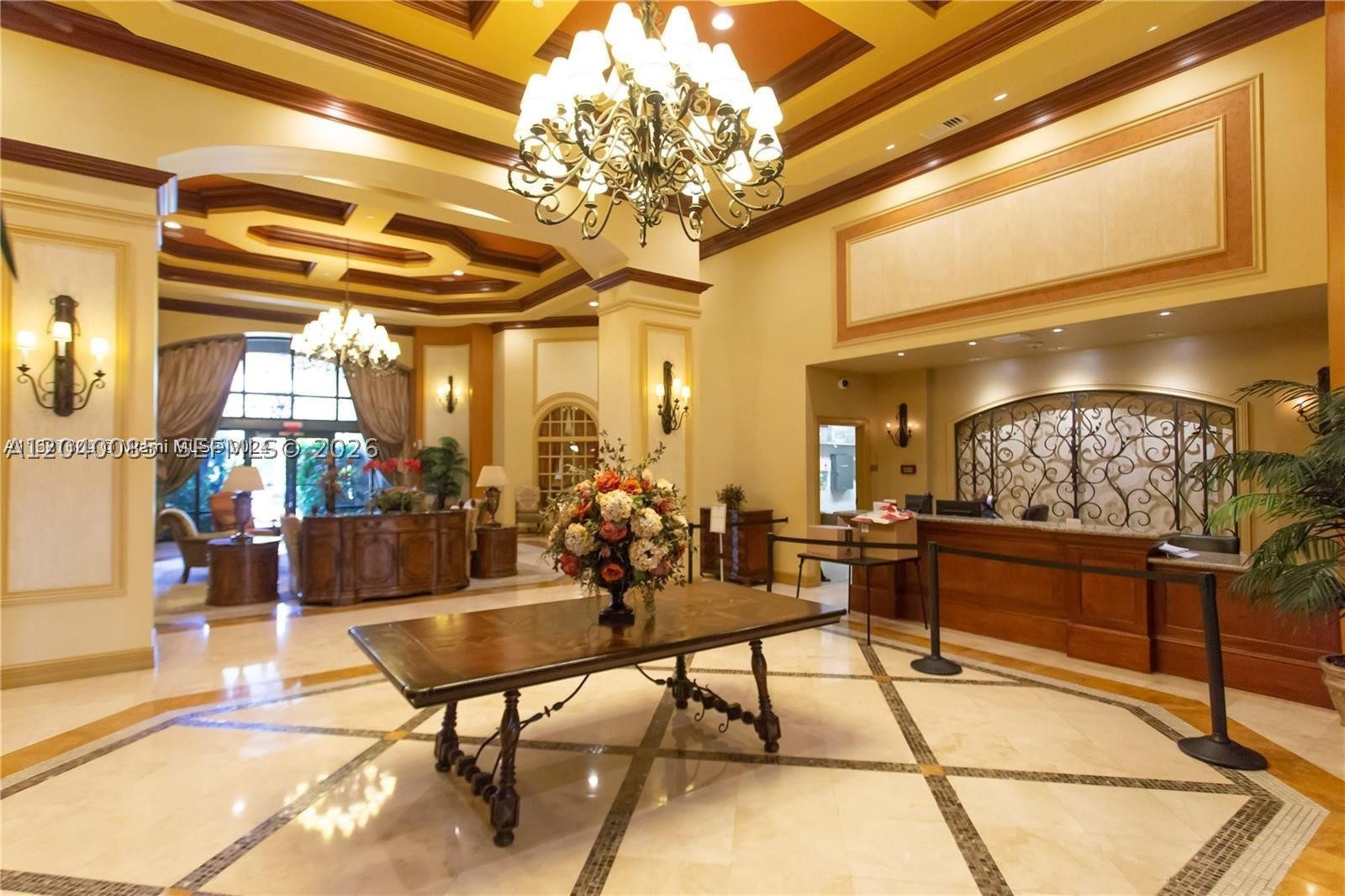 PUERTA DE PALMAS CONDO - Residential