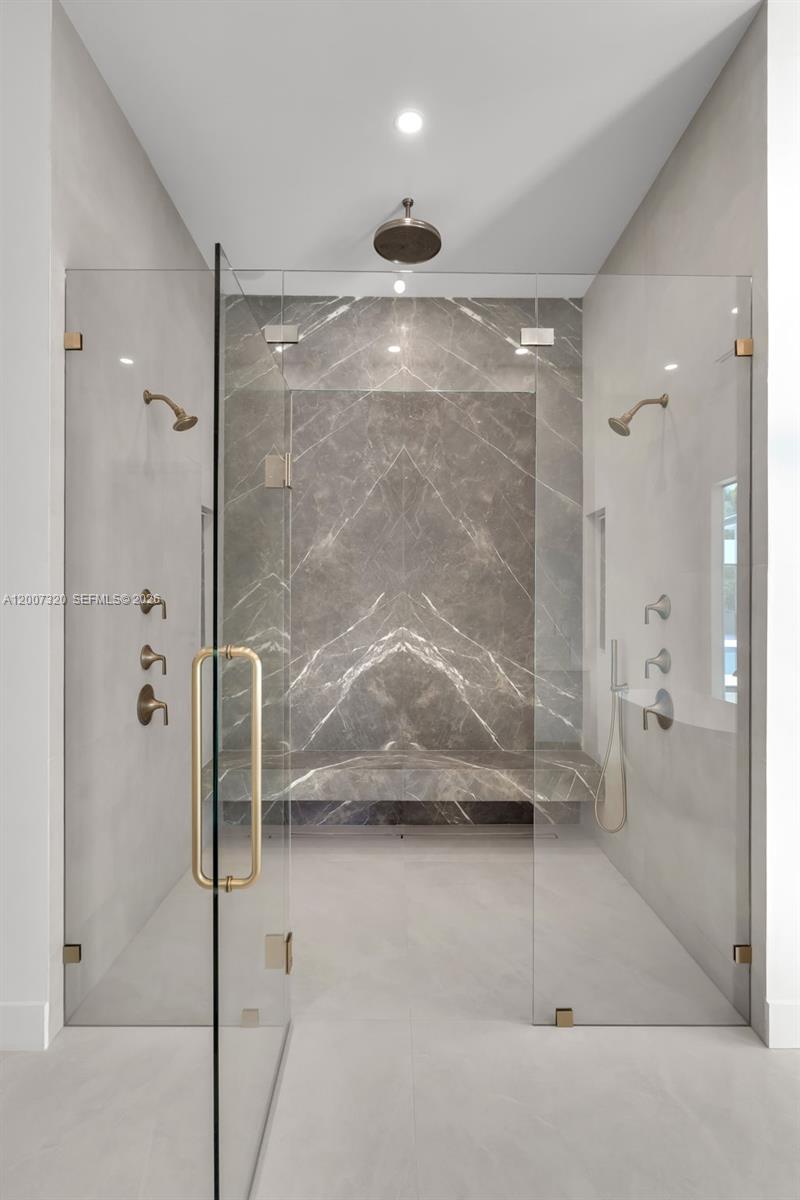 BAY RIDGE ESTS - Residential