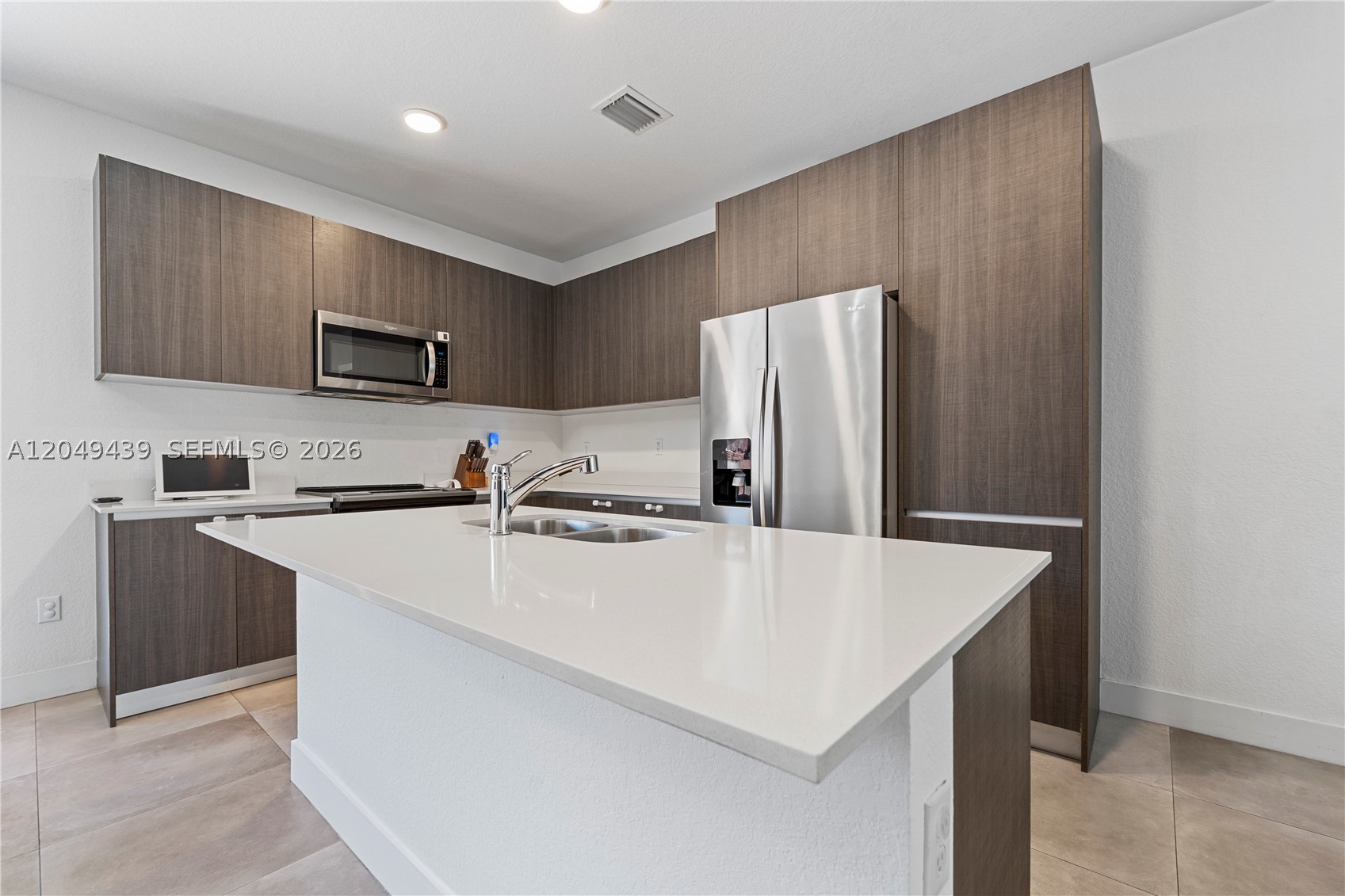 CENTURY PARK PLACE - Residential