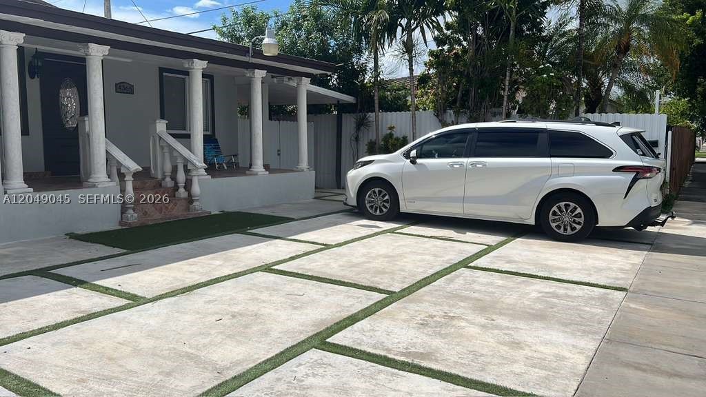 ANDREWS PARK ADDN - Residential Lease